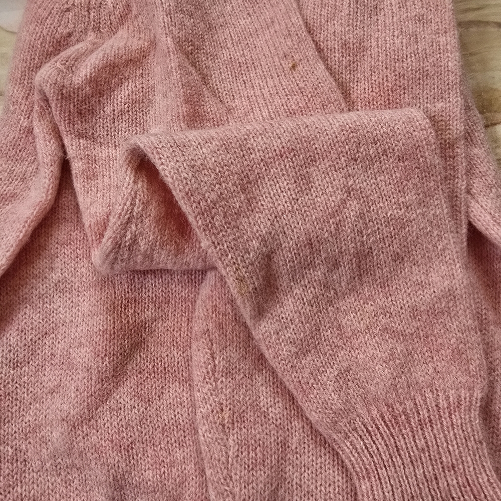 Vintage Hunt Club Pink Ski Sweater - Picture 8 of 8
